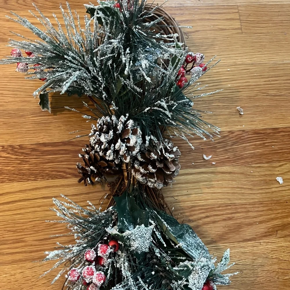 Source Unknown Holiday Wreath with Red Berries and Pinecones